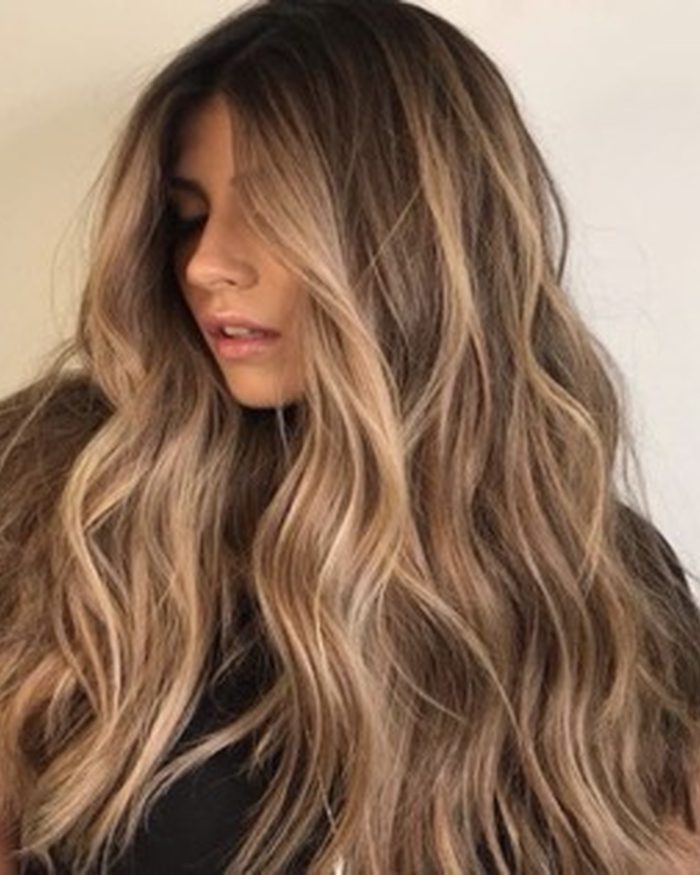 Coupe femme et brushing brillant en salon, chez Coiffure Prestige Mascouche