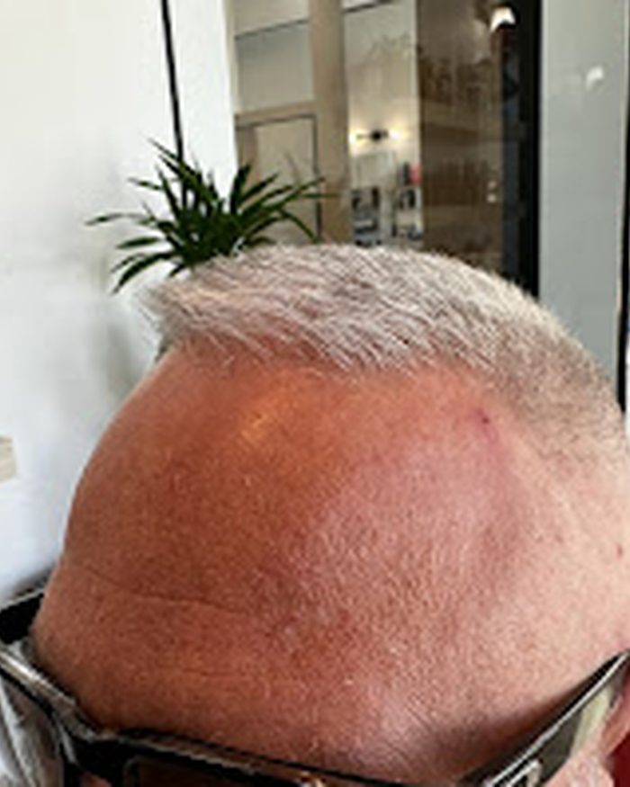 Coupe homme aux ciseaux chez Coiffure Prestige Mascouche